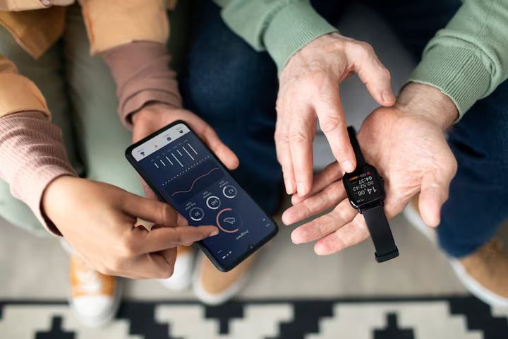 スマートウェアラブルの利点と革新|健康管理と最新動向の総合ガイド